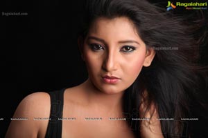 Kothoka Vintha Heroine Vinisha Naidu