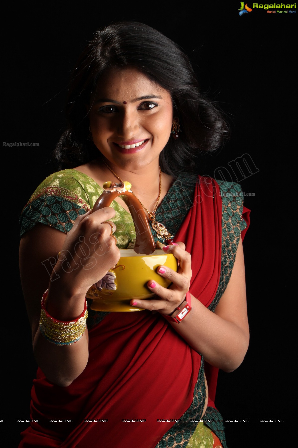 Tanusha (Exclusive)