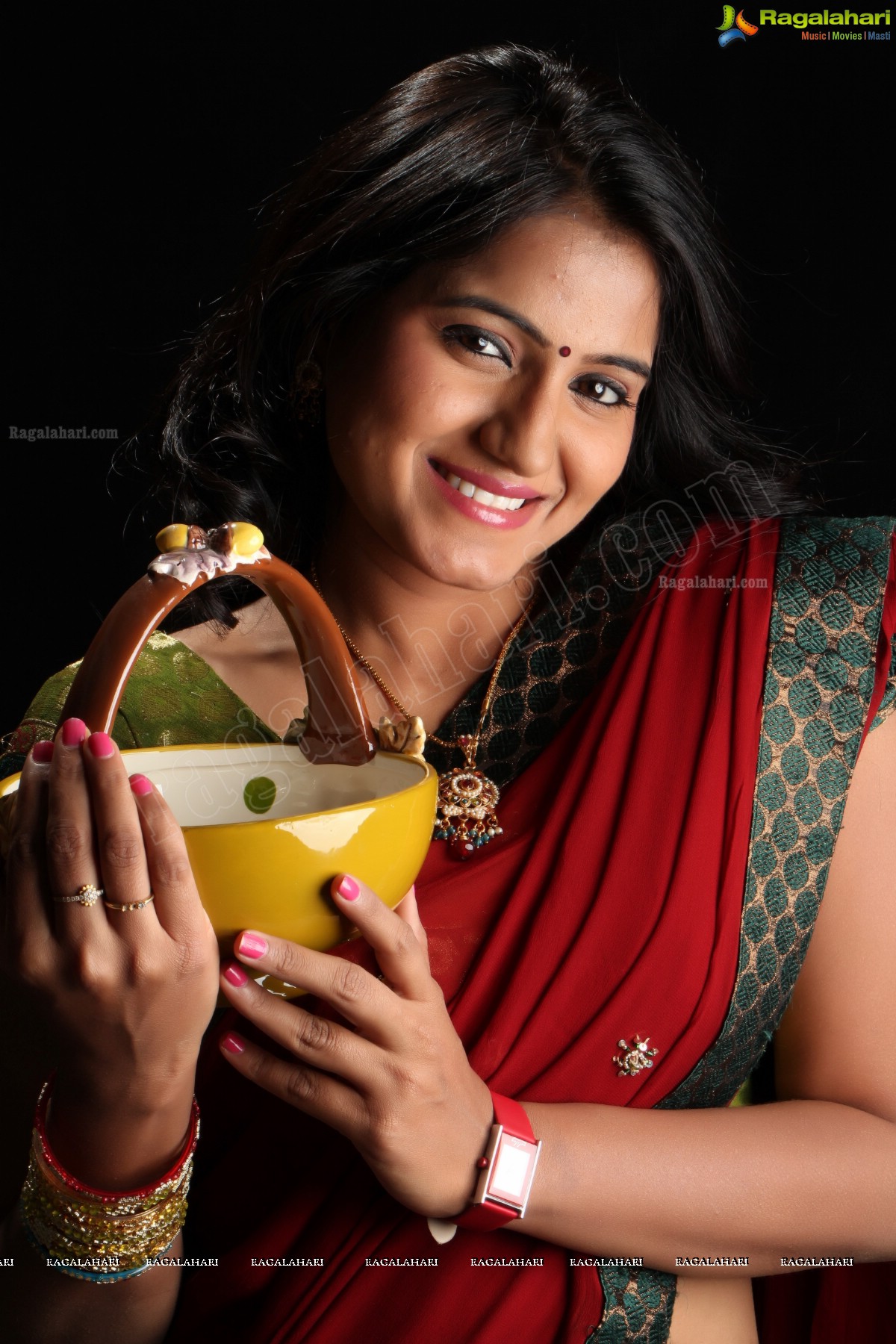 Tanusha (Exclusive)