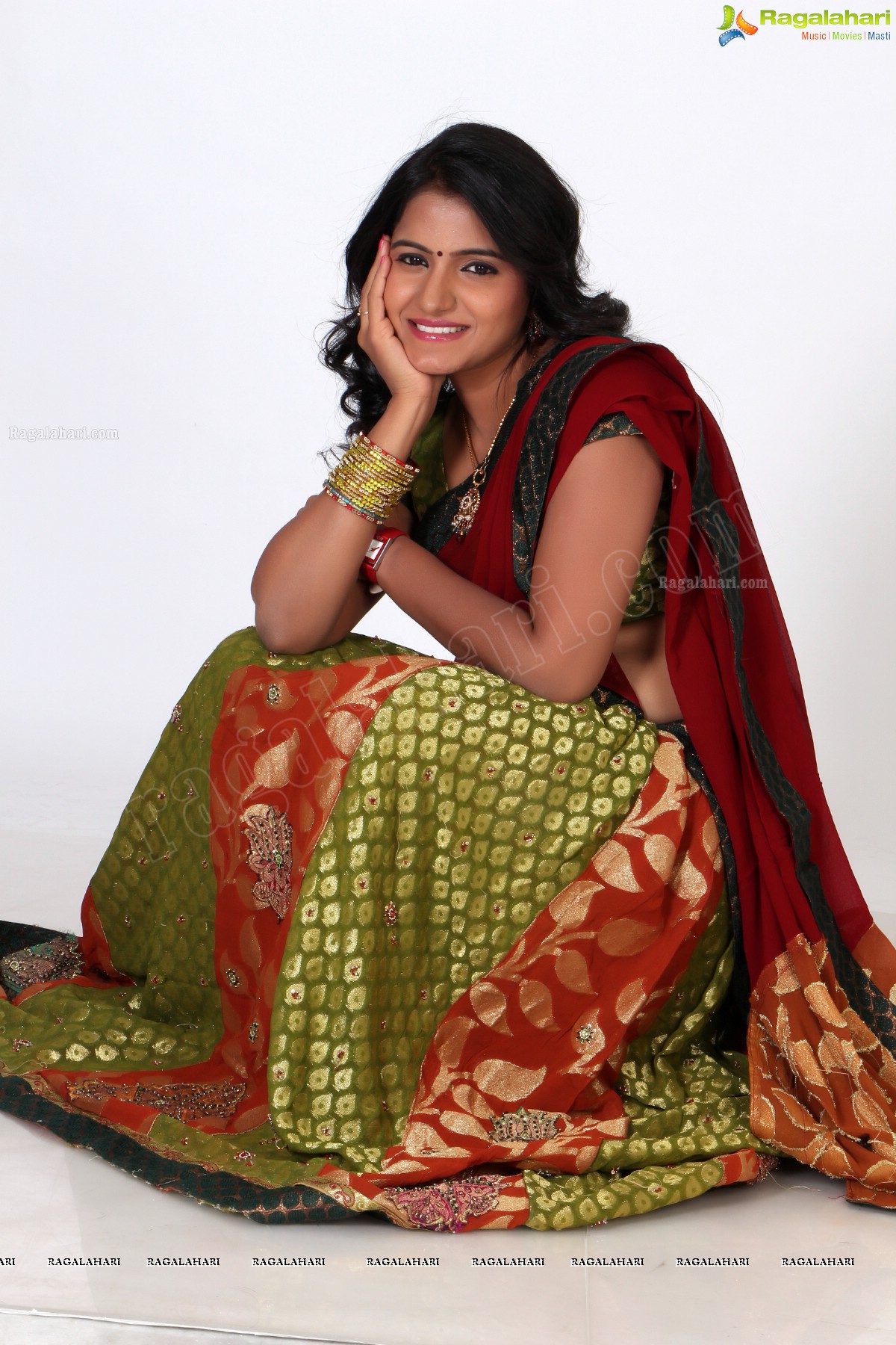 Tanusha (Exclusive)