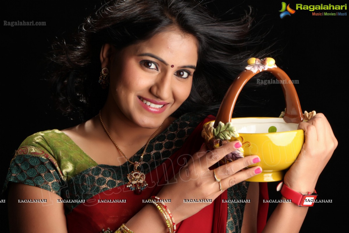 Tanusha (Exclusive)