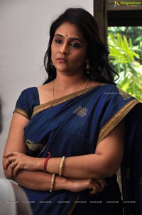 Gayatri Bhargavi in Saree