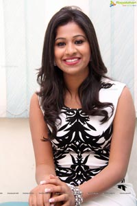 Telugu Heroine Manali Rathod