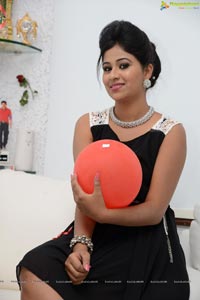 Bollywood Actress Manali Rathod