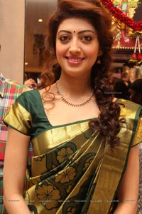 RS Brothers Mehdipatnam Store Launched by Pranitha