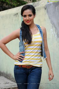 Gaalipatam Heroine Preeti Rana