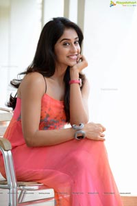 Regina Cassandra in Pink Dress