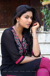 Heroine Sai Akshatha