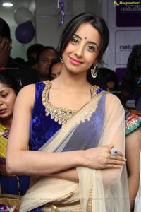 Sanjana at Naturals Salon