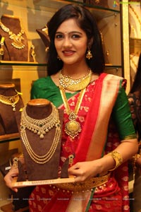 Manepally Jewellers Model Simran Choudhary