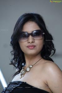 Heroine Srushti Dange