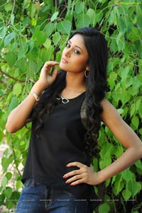 Maya Heroine Sushma Raj