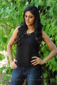 Maya Heroine Sushma Raj