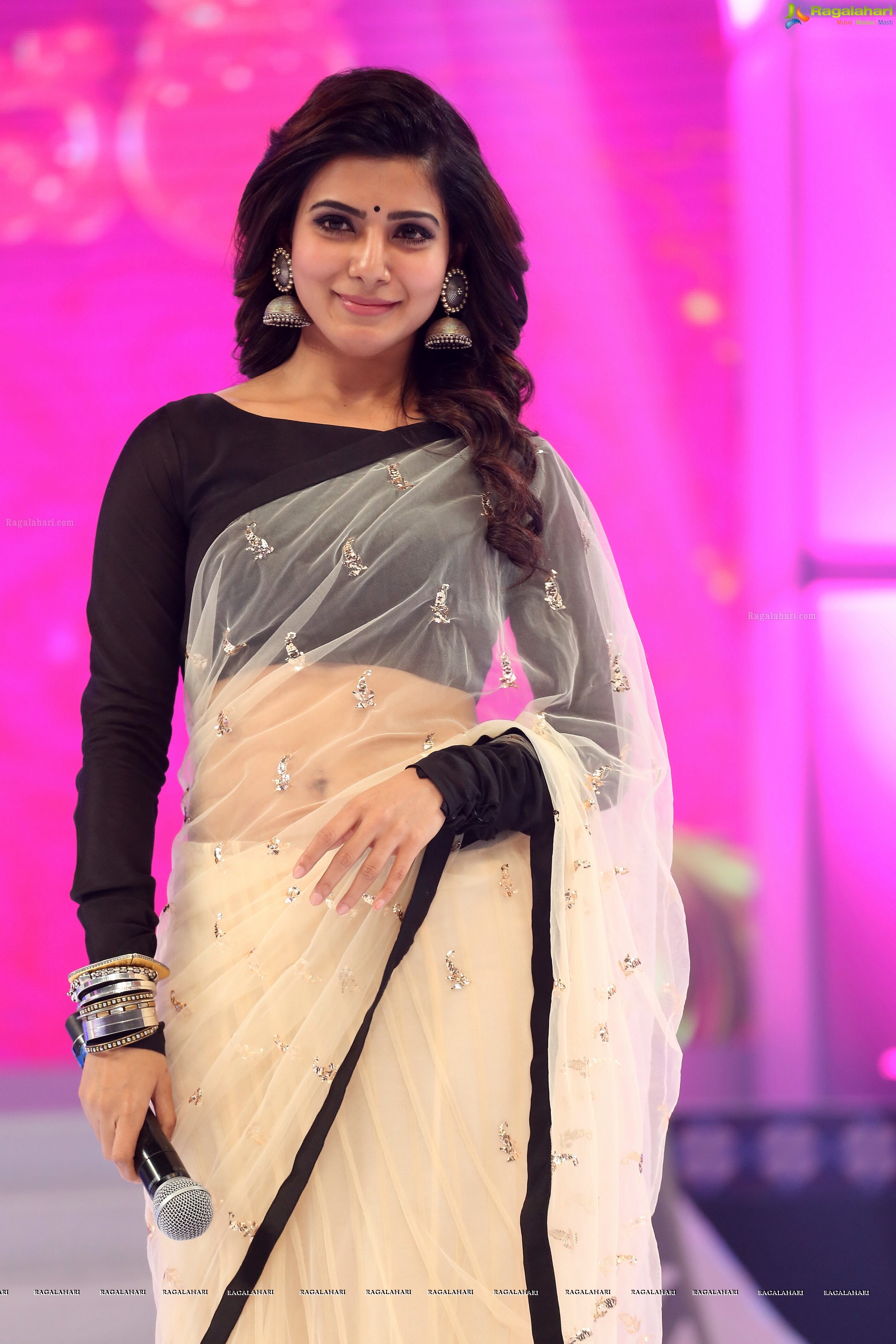 Samantha at Brahmotsavam Audio Release