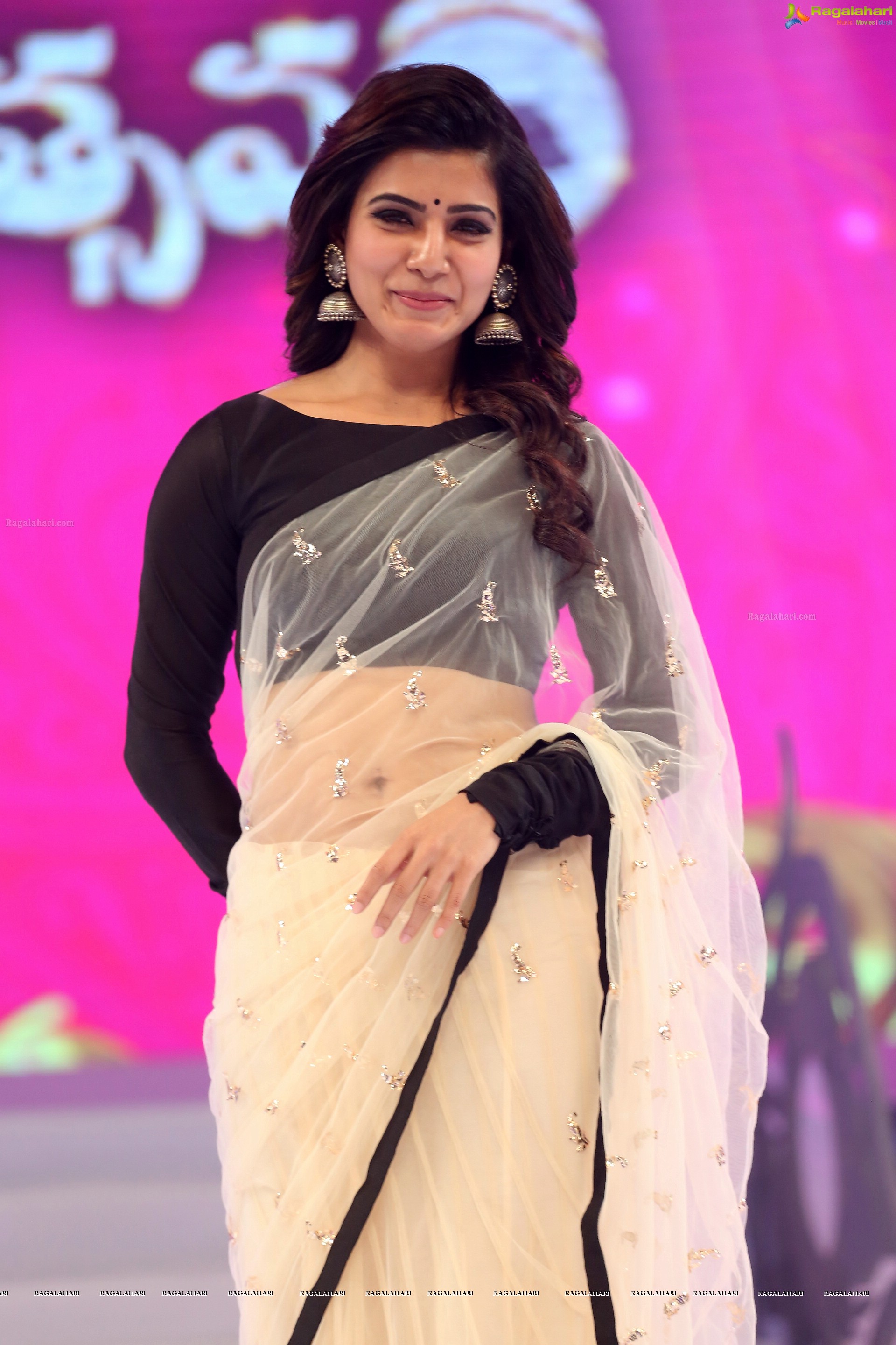 Samantha at Brahmotsavam Audio Release