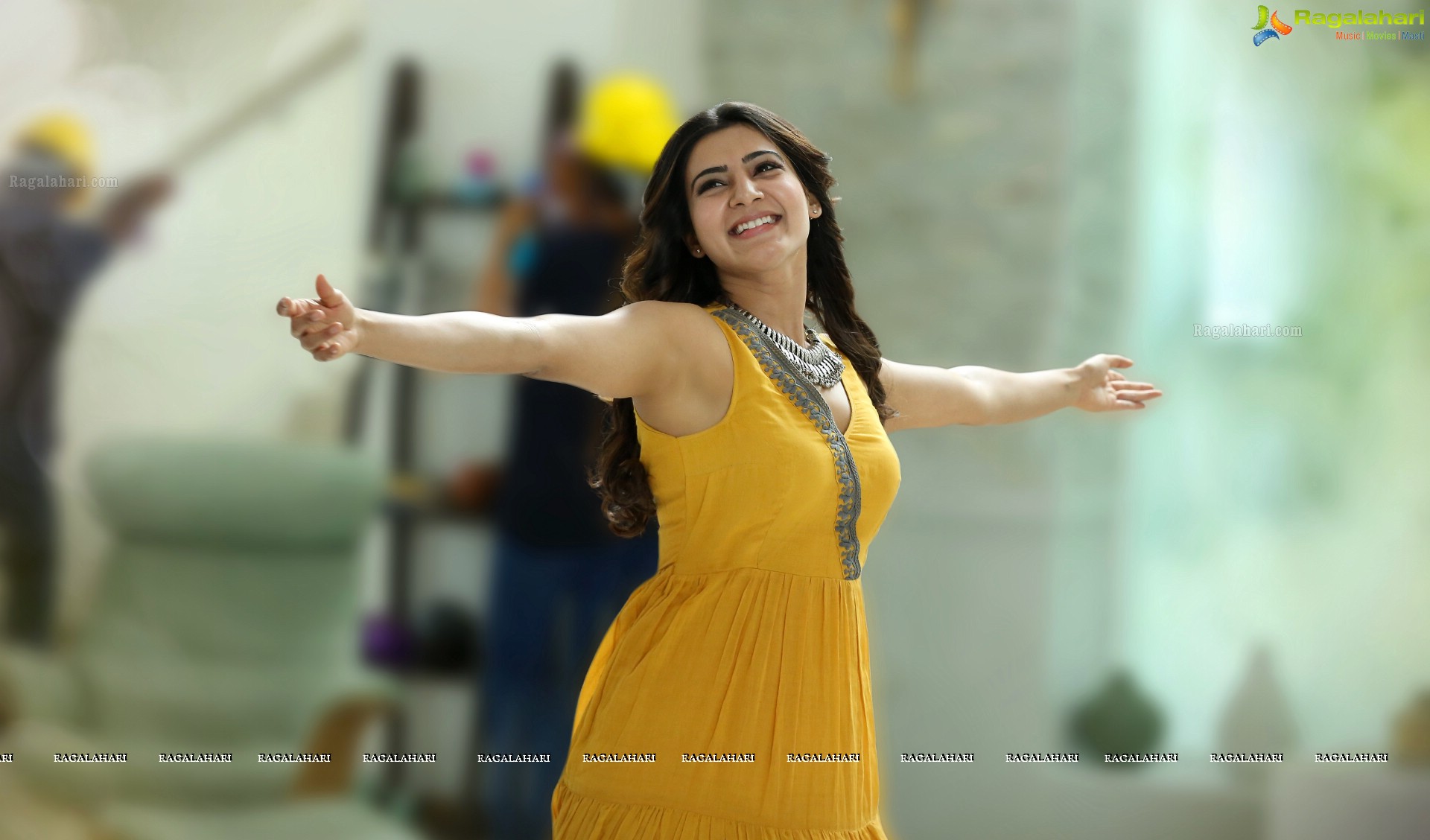 Samantha Stills from A Aa Movie