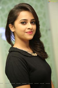 Sri Divya