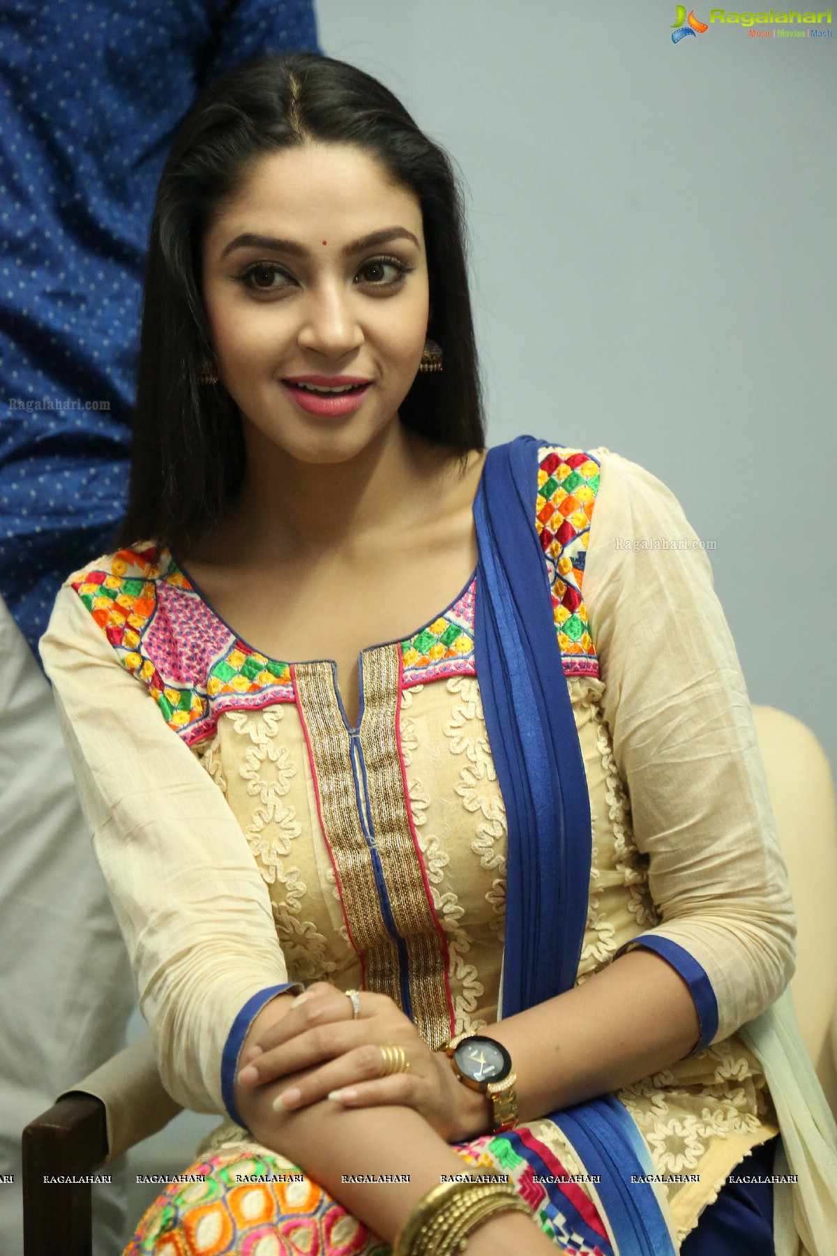 Angana Roy