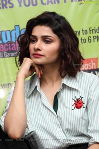 Prachi Desai Photos