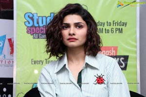 Prachi Desai Photos