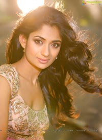 Sandhya Raju Photos