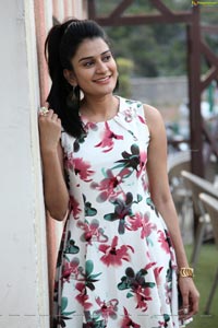 Jenny Honey Telugu Actress