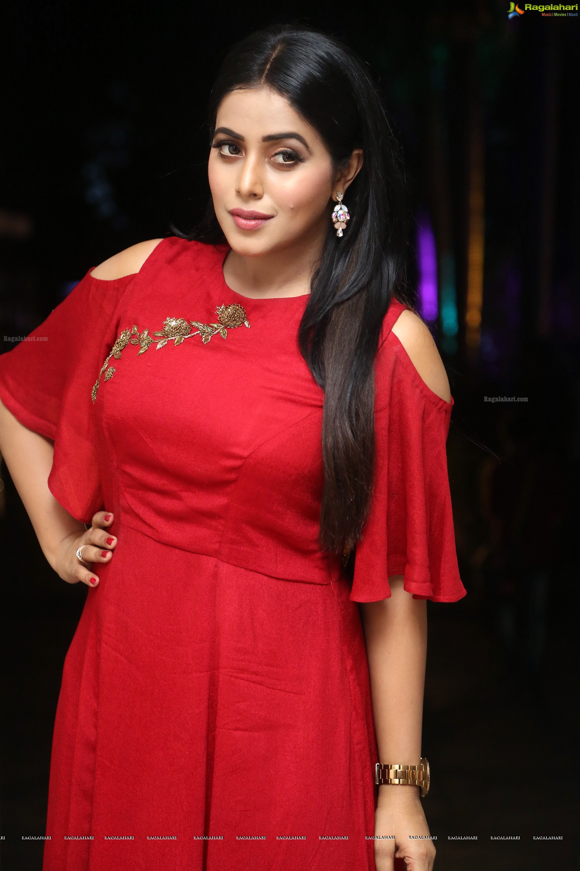 Poorna (High Definition)