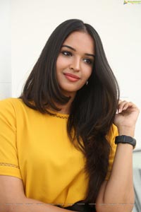 Pujita Ponnada