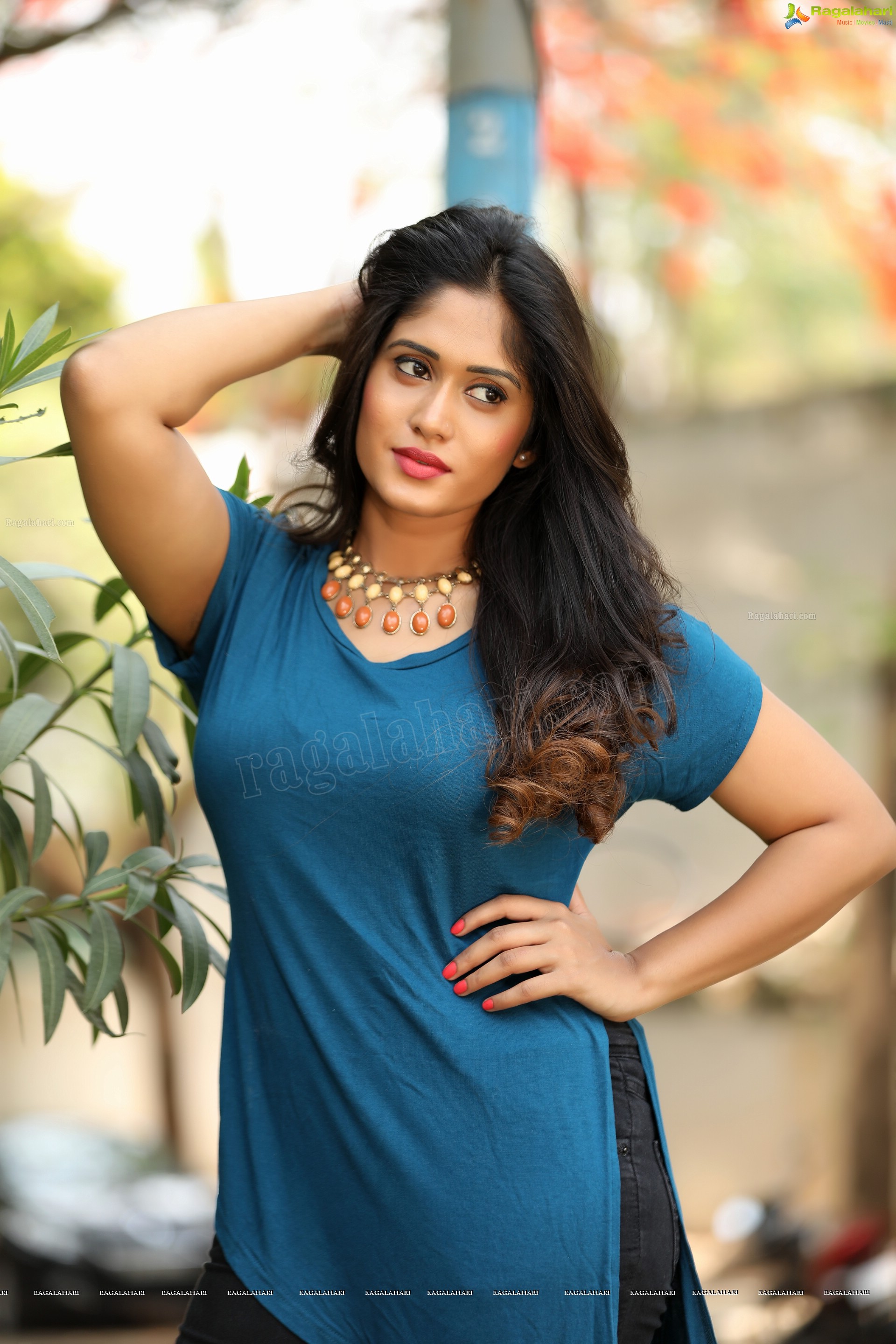 Sowmya Venugopal (Exclusive) (High Definition)