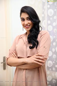 Regina Cassandra