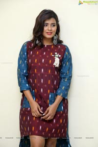 Hebah Patel Photos