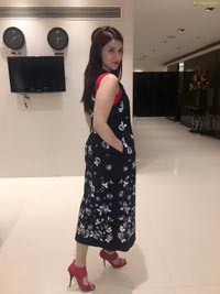 Actress Mannara Chopra