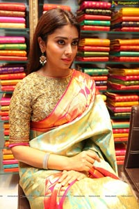 Shriya Saran