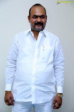 Producer Guru Raj Rakshaka Bhatudu