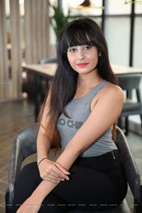 Ameeksha Amy Pawar Model