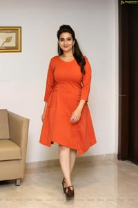 Gemini TV Anchor Manjusha