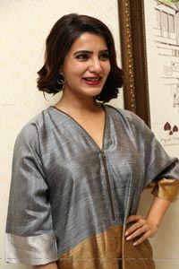 Samantha at Abhimanyudu Press Meet 