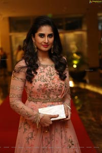 Heroine Shamlee