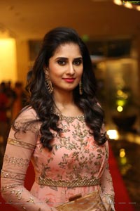 Heroine Shamlee