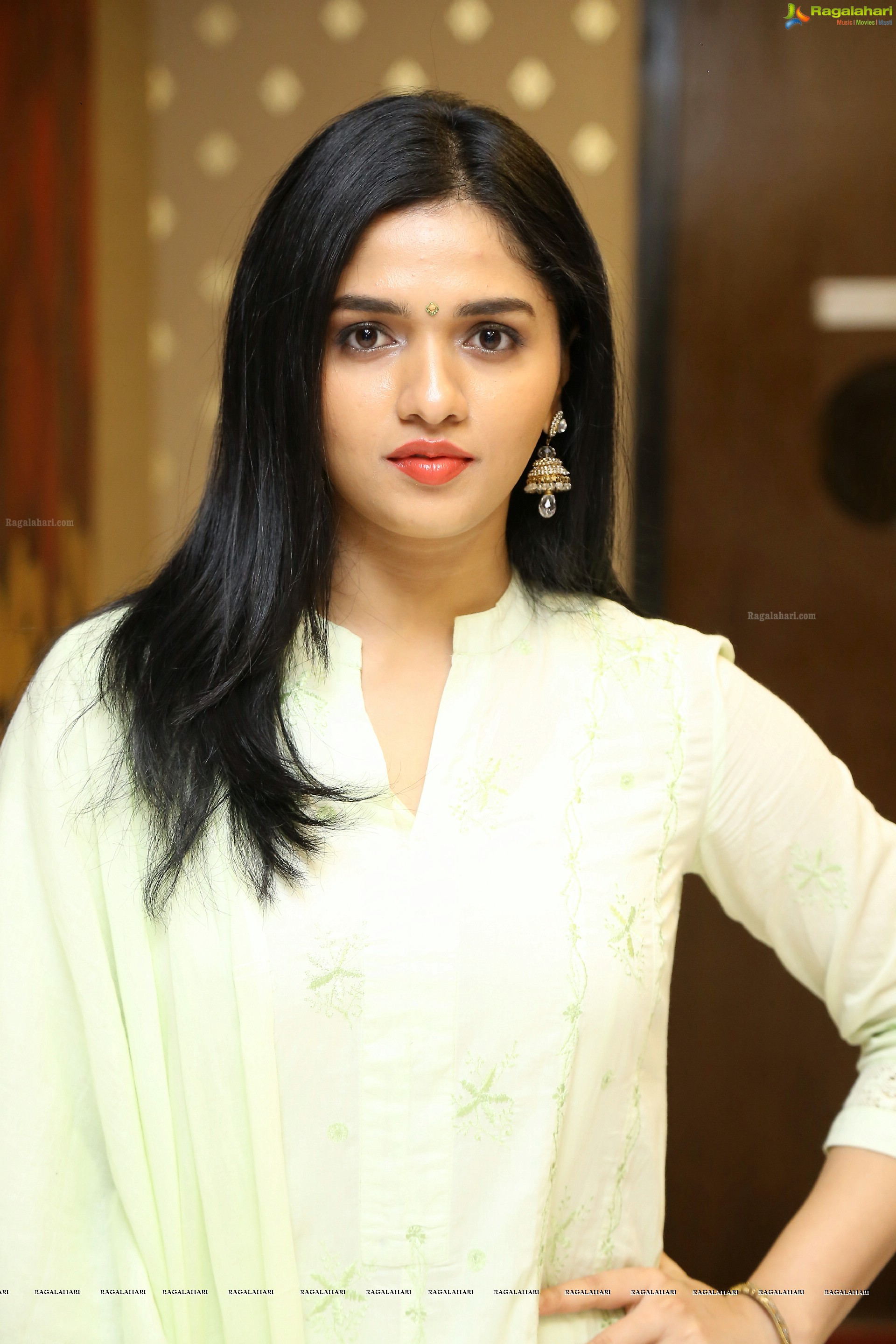 Sunainaa at Kaasi Pre-Release Event (High Definition)