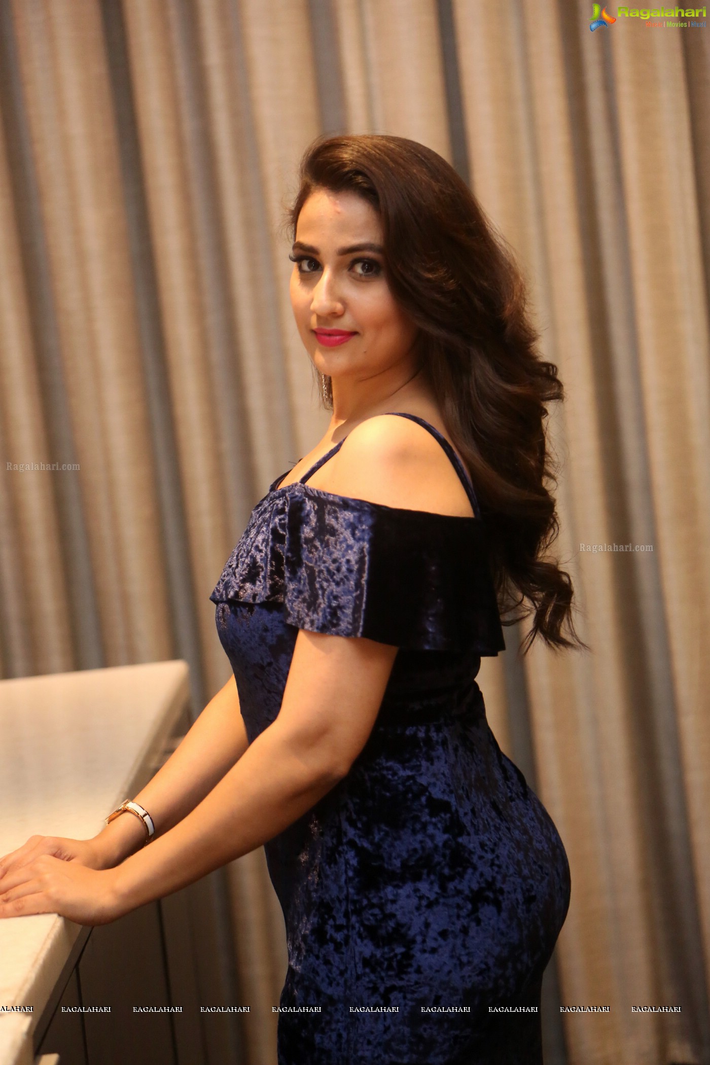 Manjusha at Naa Nuvve Audio Release (Posters)