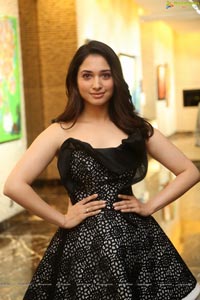 Tamannaah Naa Nuvve