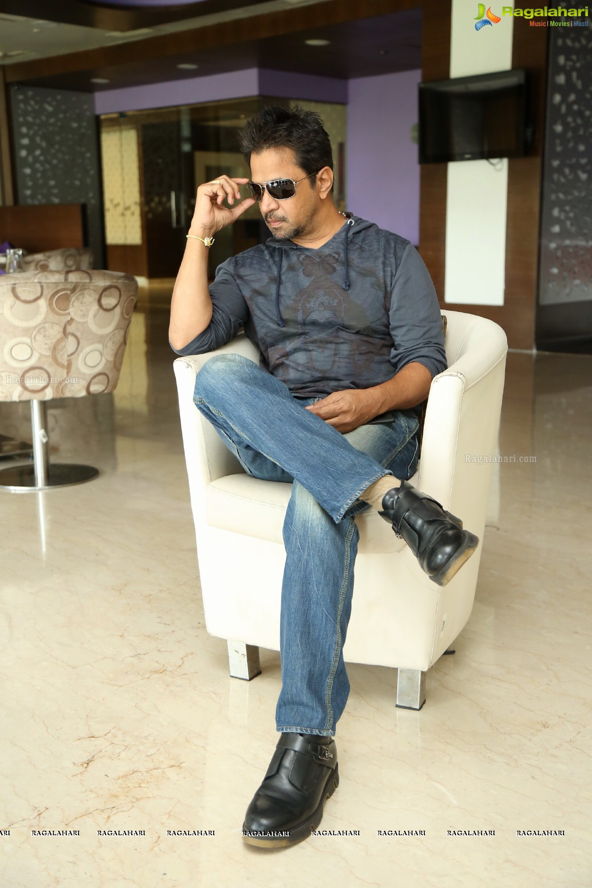 Arjun Sarja at Abhimanyudu Interview