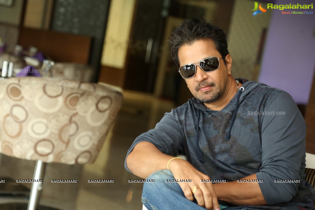 Arjun Sarja at Abhimanyudu Interview