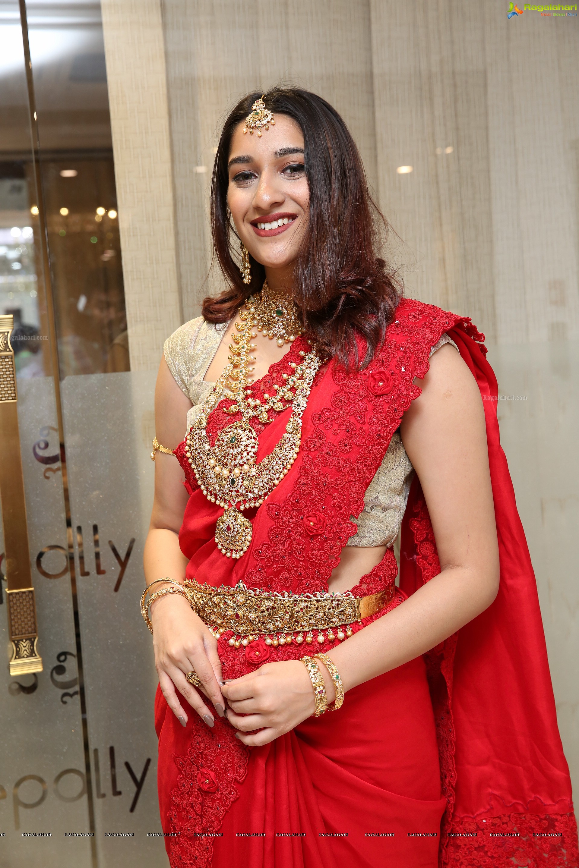 Aashima Gautam @ Manepally Jewellers Akshaya Tritiya Collection Launch - HD Gallery