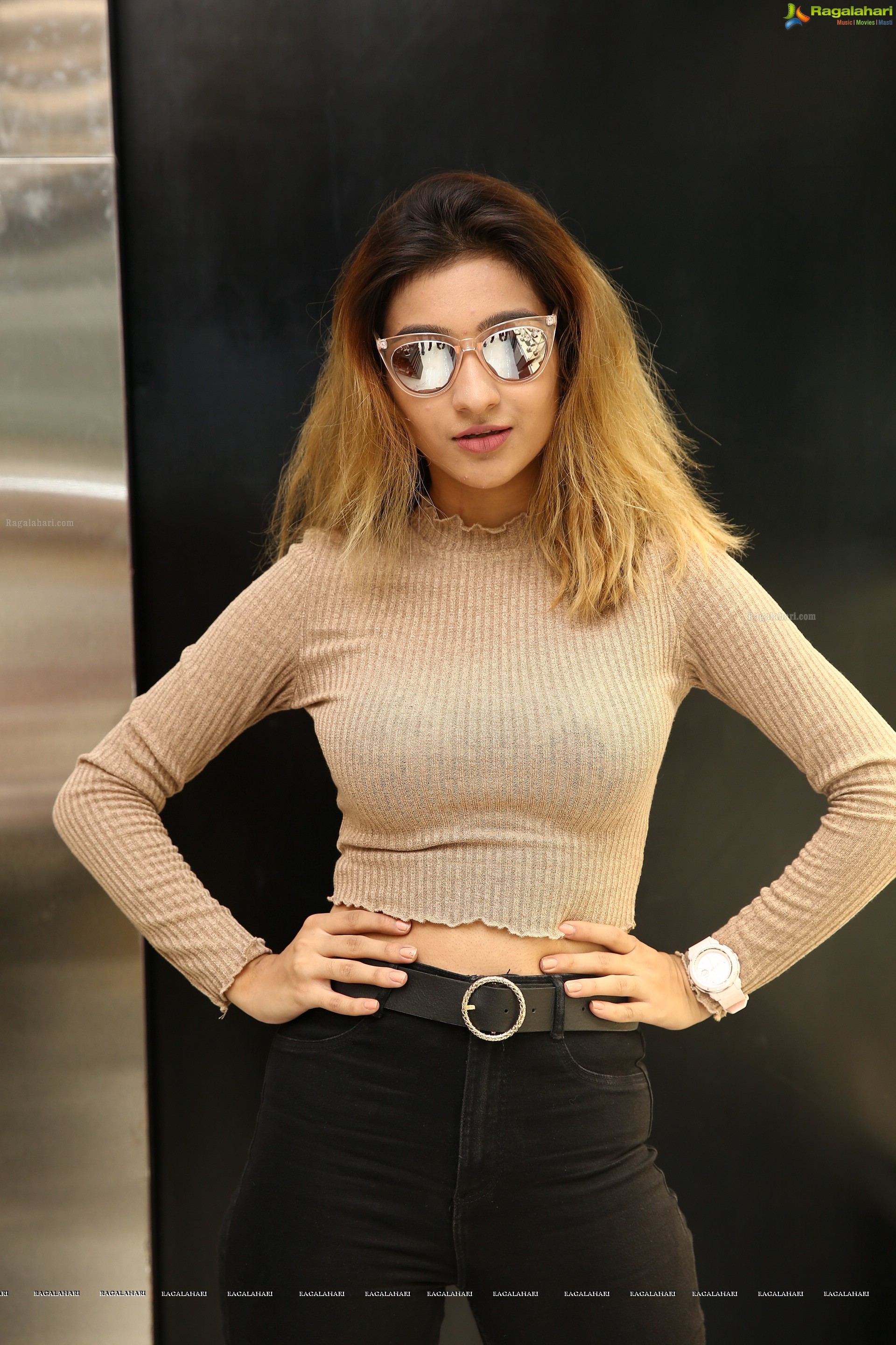 Insha Iqbal @ Casio Watches Showroom Launch - HD Gallery