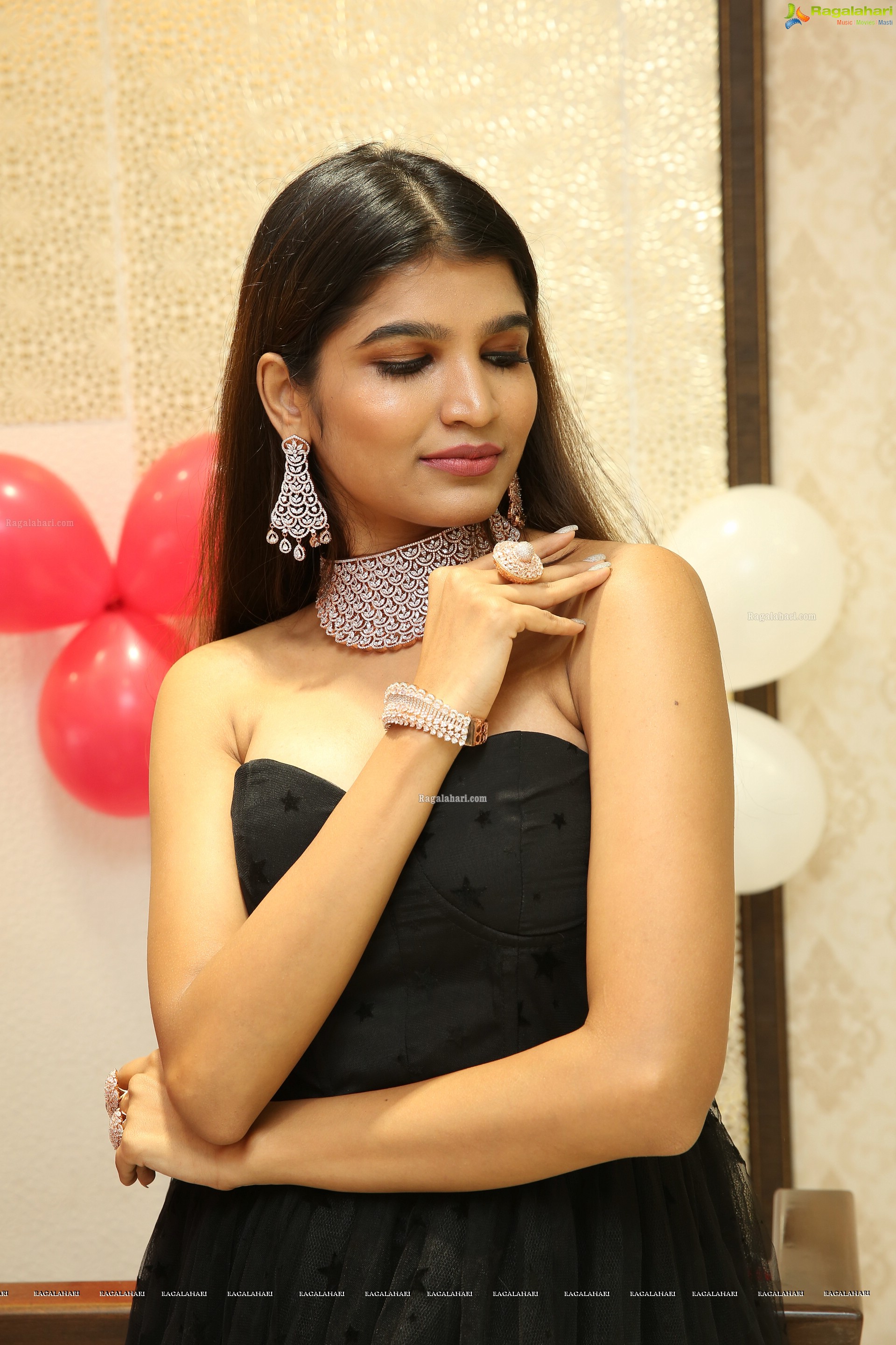 Isha @ Kushal’s Fashion Jewellery Flagship Store Launch - HD Gallery