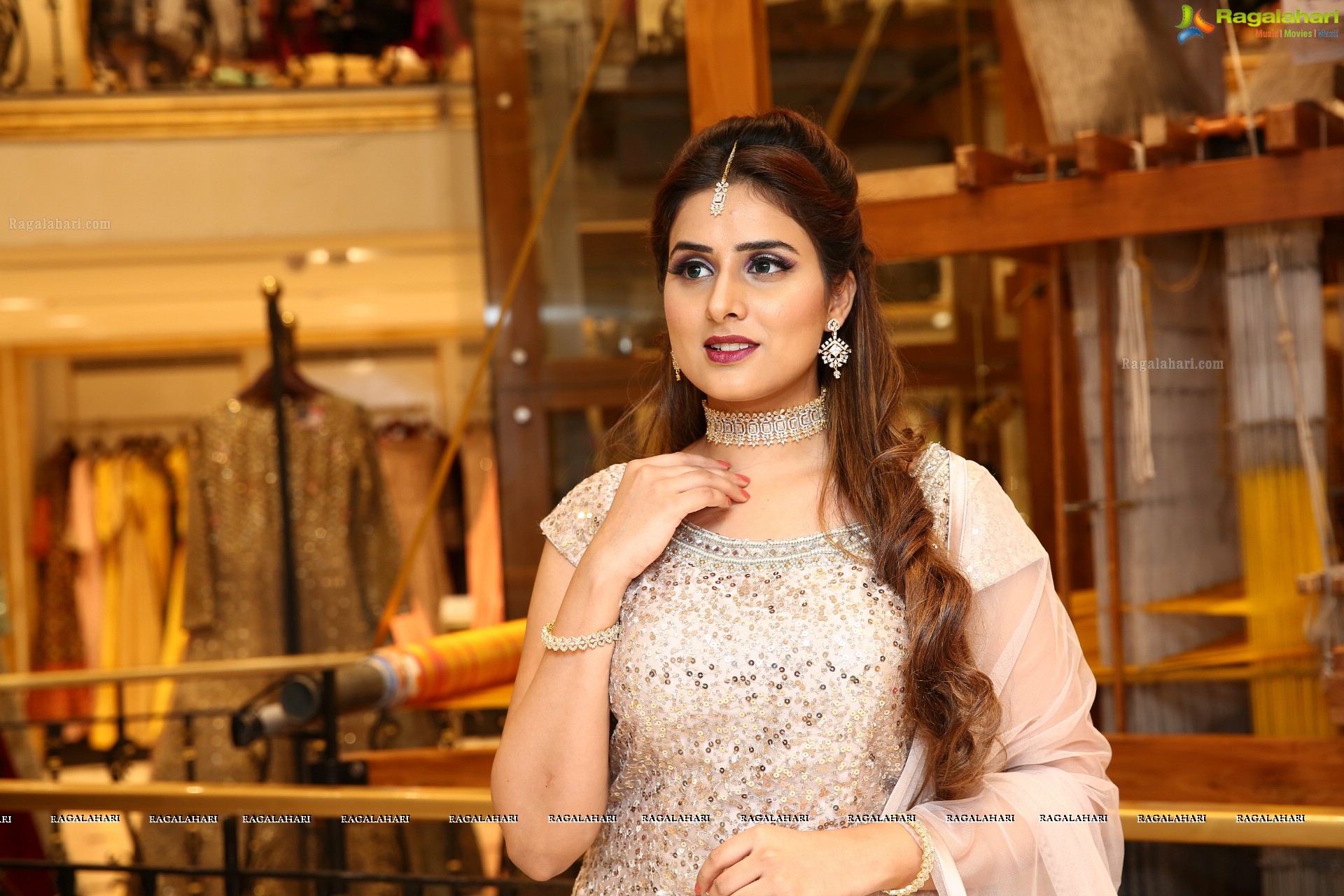 Nikitha Chaturvedi @ Neeru's Ramzan Exclusive 'Gharara Festival' - HD Gallery