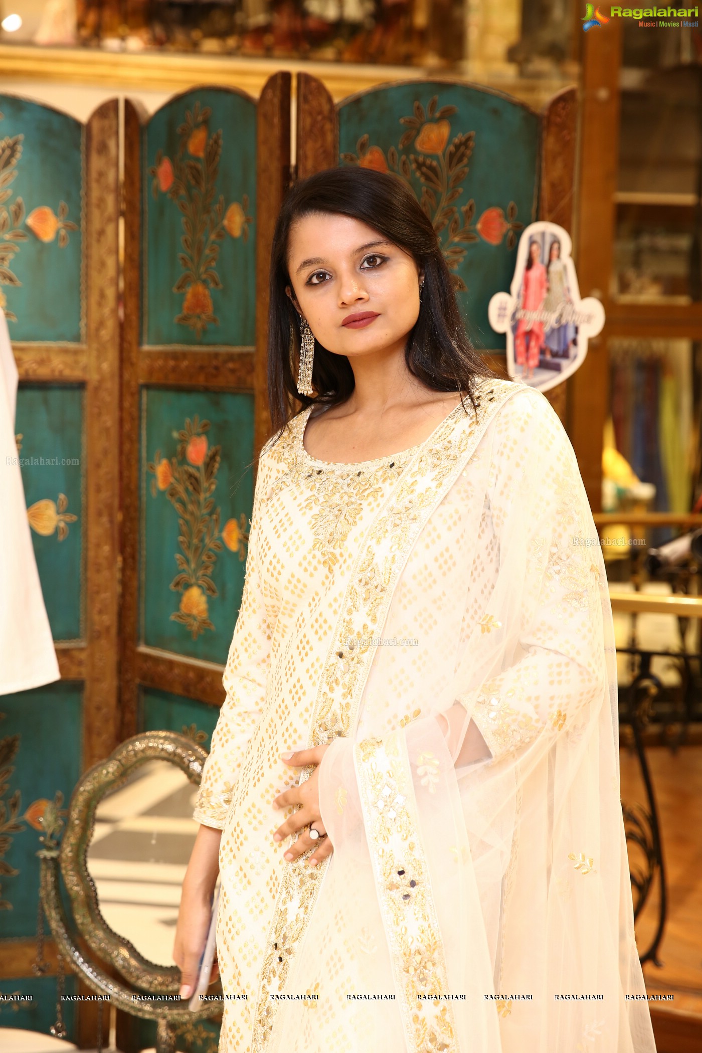 Tadasha Misrah @ Neeru's Bloggers Meet & EID Sale - HD Gallery