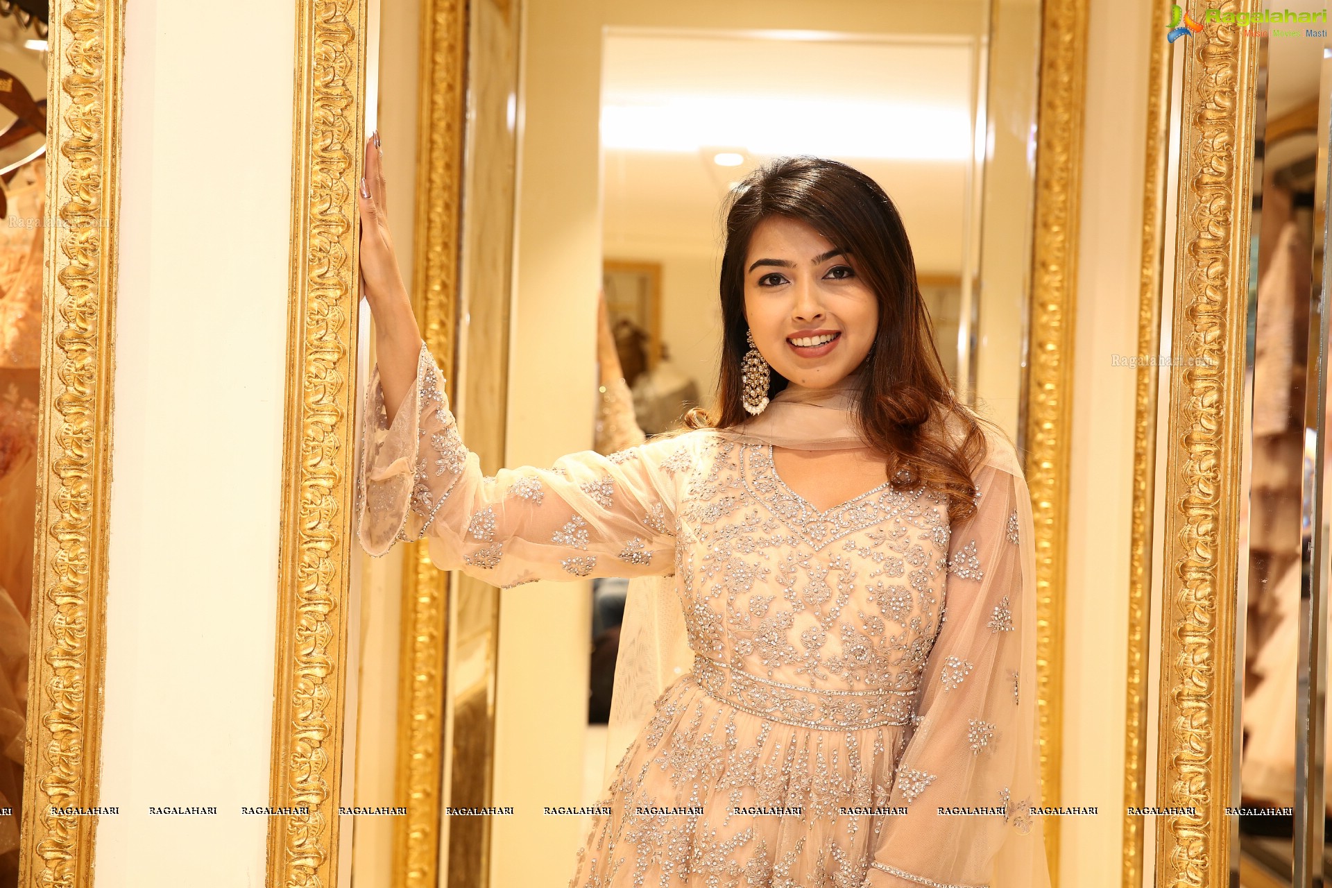 Trishala Kamath @ Neeru's Bloggers Meet & EID Sale - HD Gallery